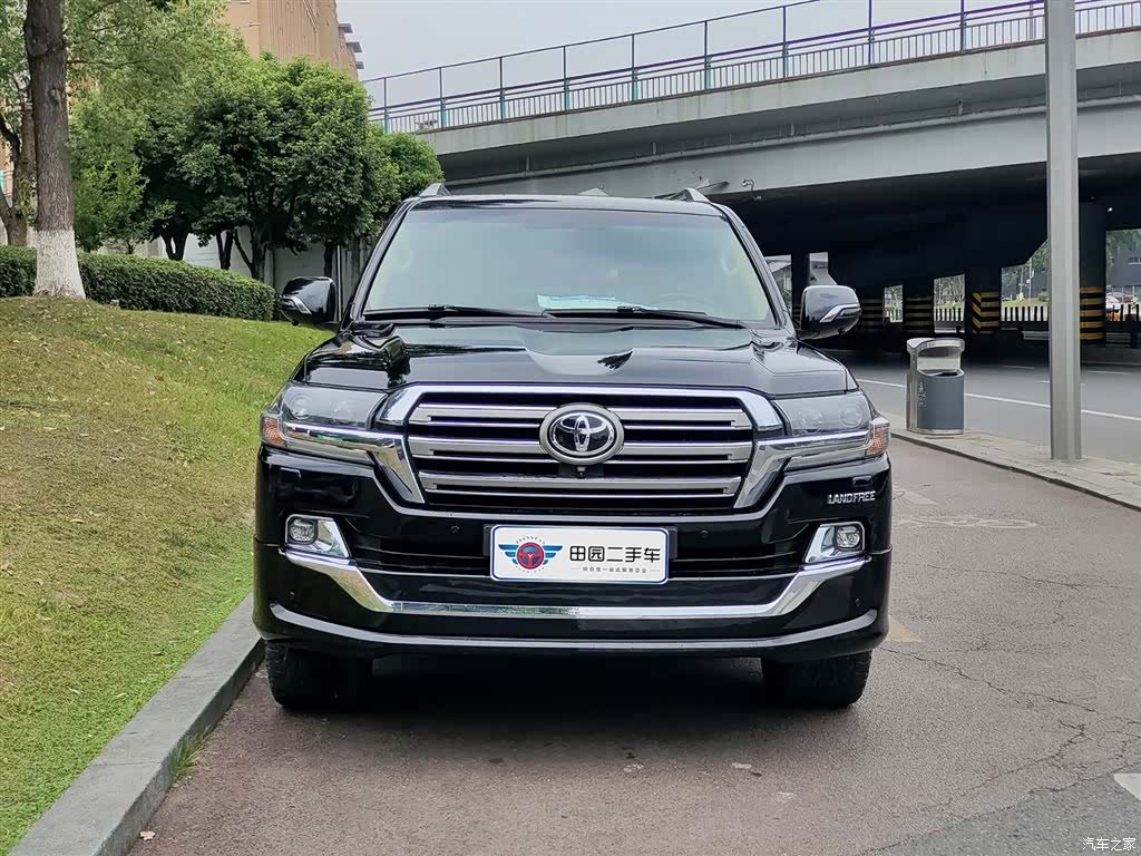 Toyota Land Cruiser, 2019 2