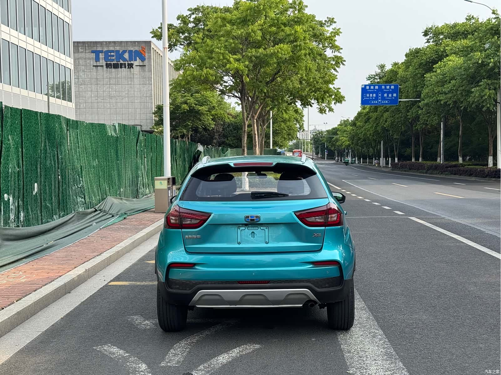 Geely X3, 2021 11