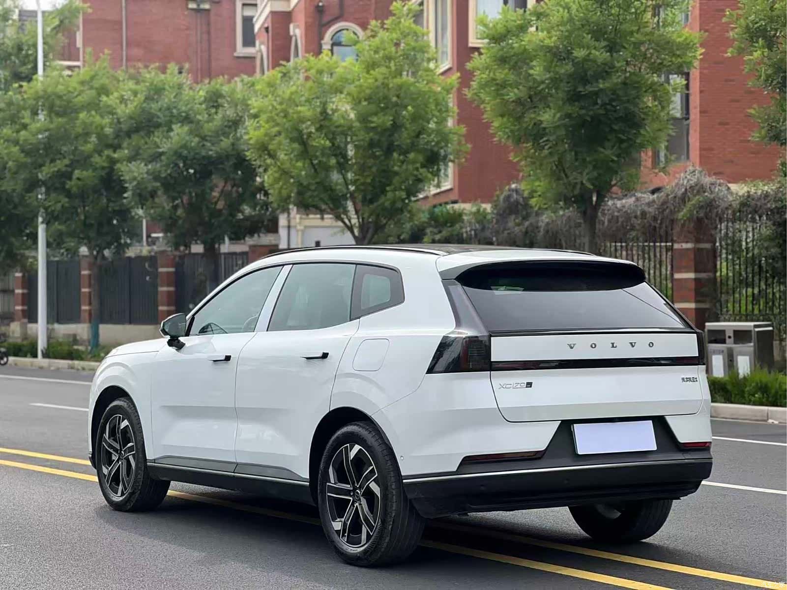 Volvo XC70, 2025 9