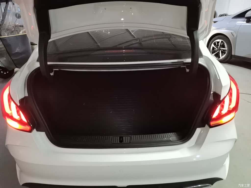 MG MG5, 2022 19