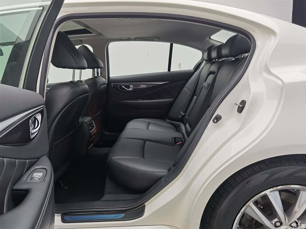 Infiniti Q50L, 2019 15