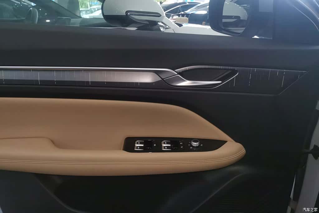 Geely Emgrand, 2024 7