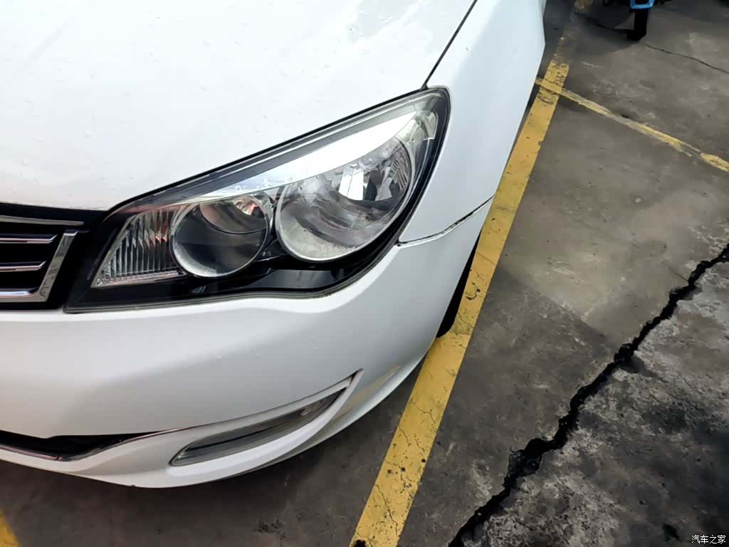Roewe 350, 2014 24