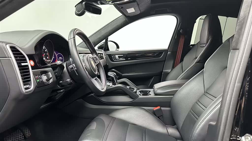 Porsche Cayenne, 2022 13