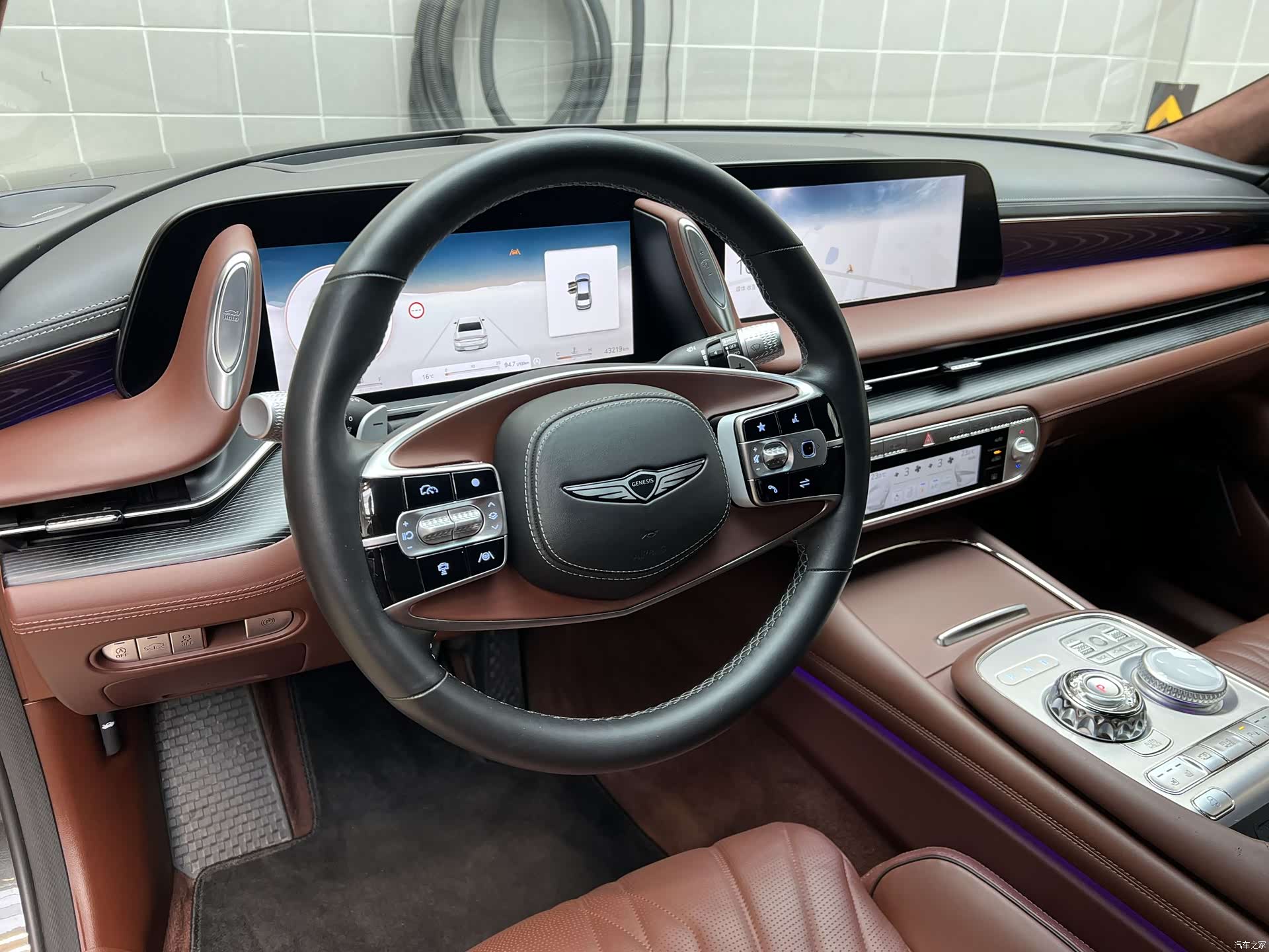 Genesis G90, 2024 10