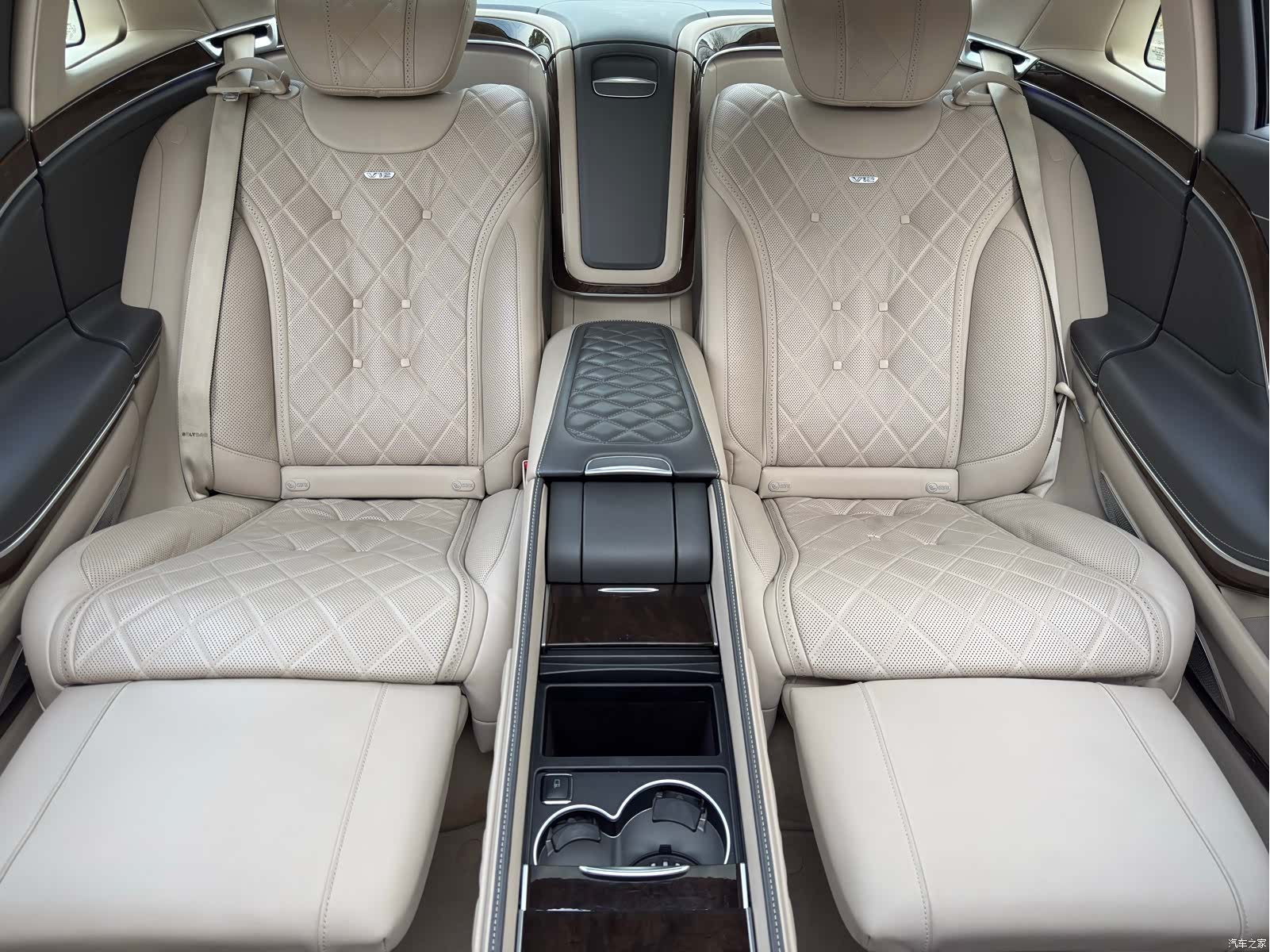 Maybach S-Class, 2017 10