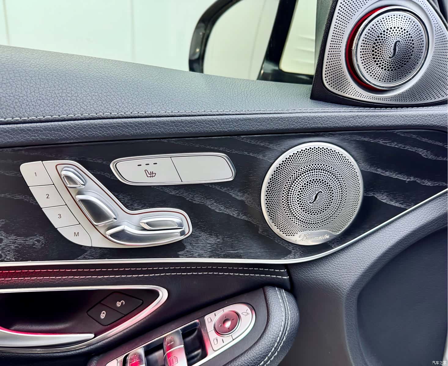 Mercedes-Benz C-Class, 2020 11