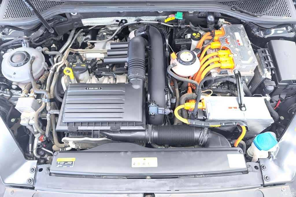 Volkswagen Magotan, 2022 10