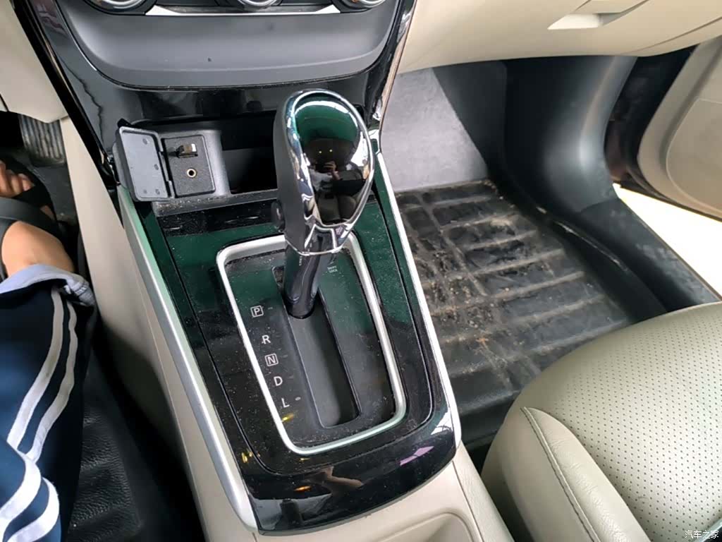 Nissan Sylphy, 2017 14