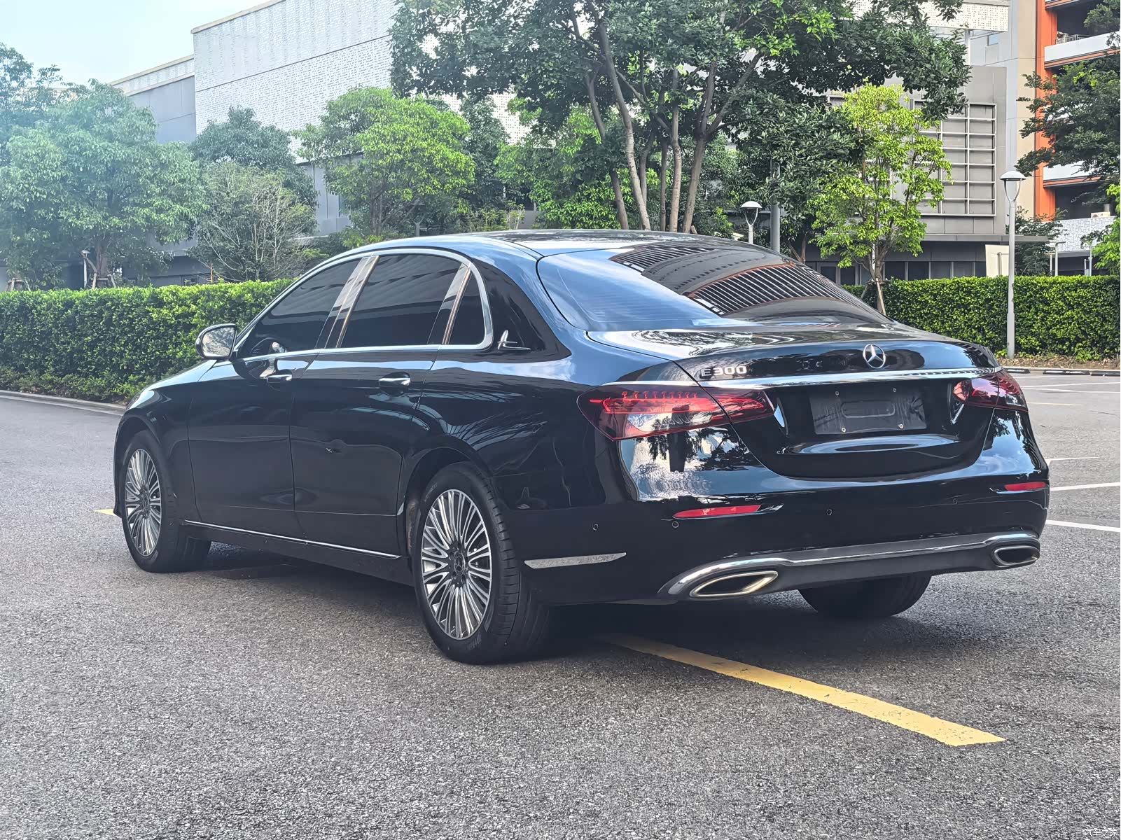 Mercedes-Benz E-Class, 2023 6