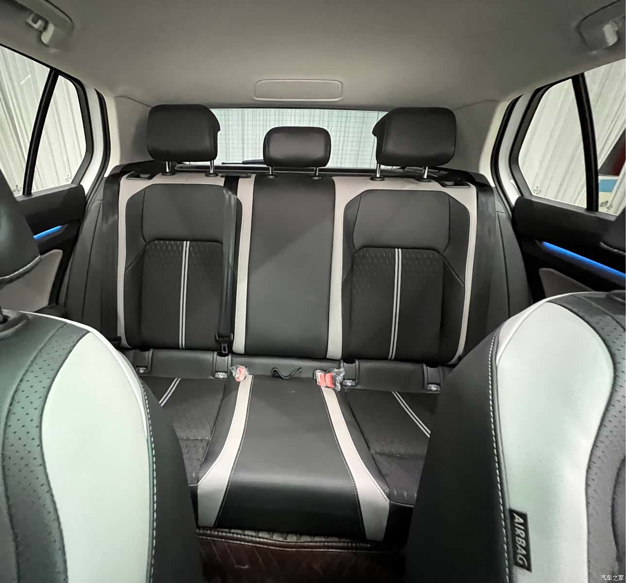 Volkswagen Golf, 2025 9