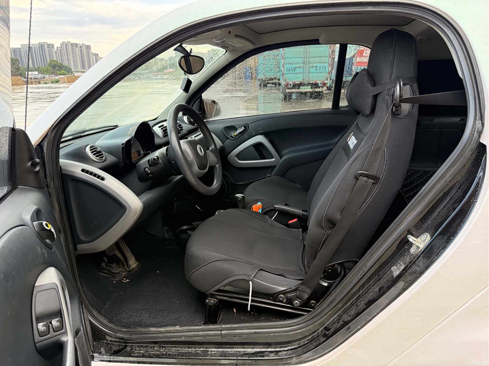 Smart Fortwo, 2011 4