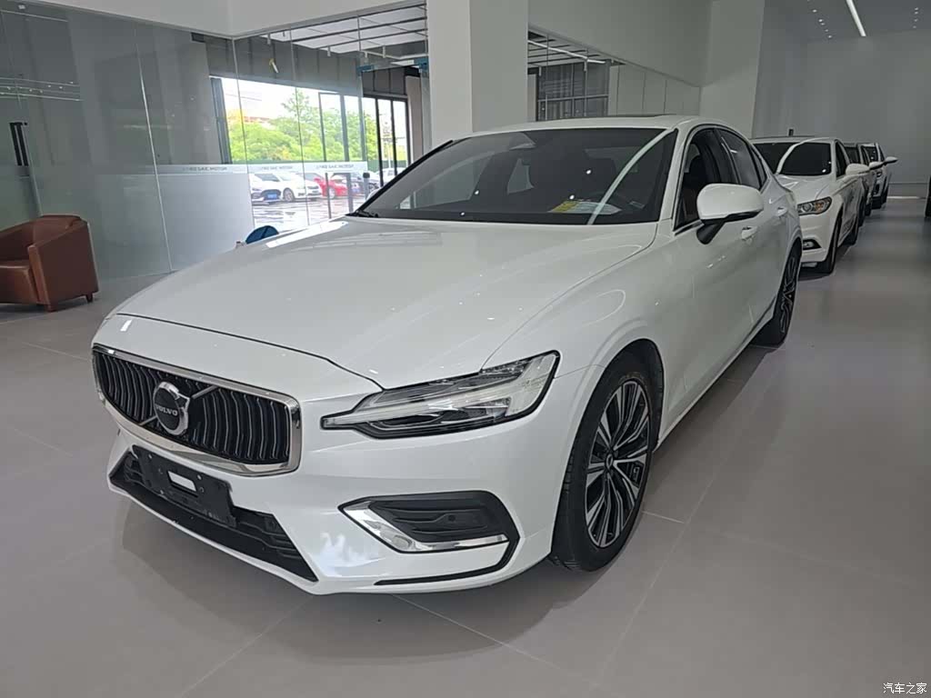 Volvo S60, 2022 2