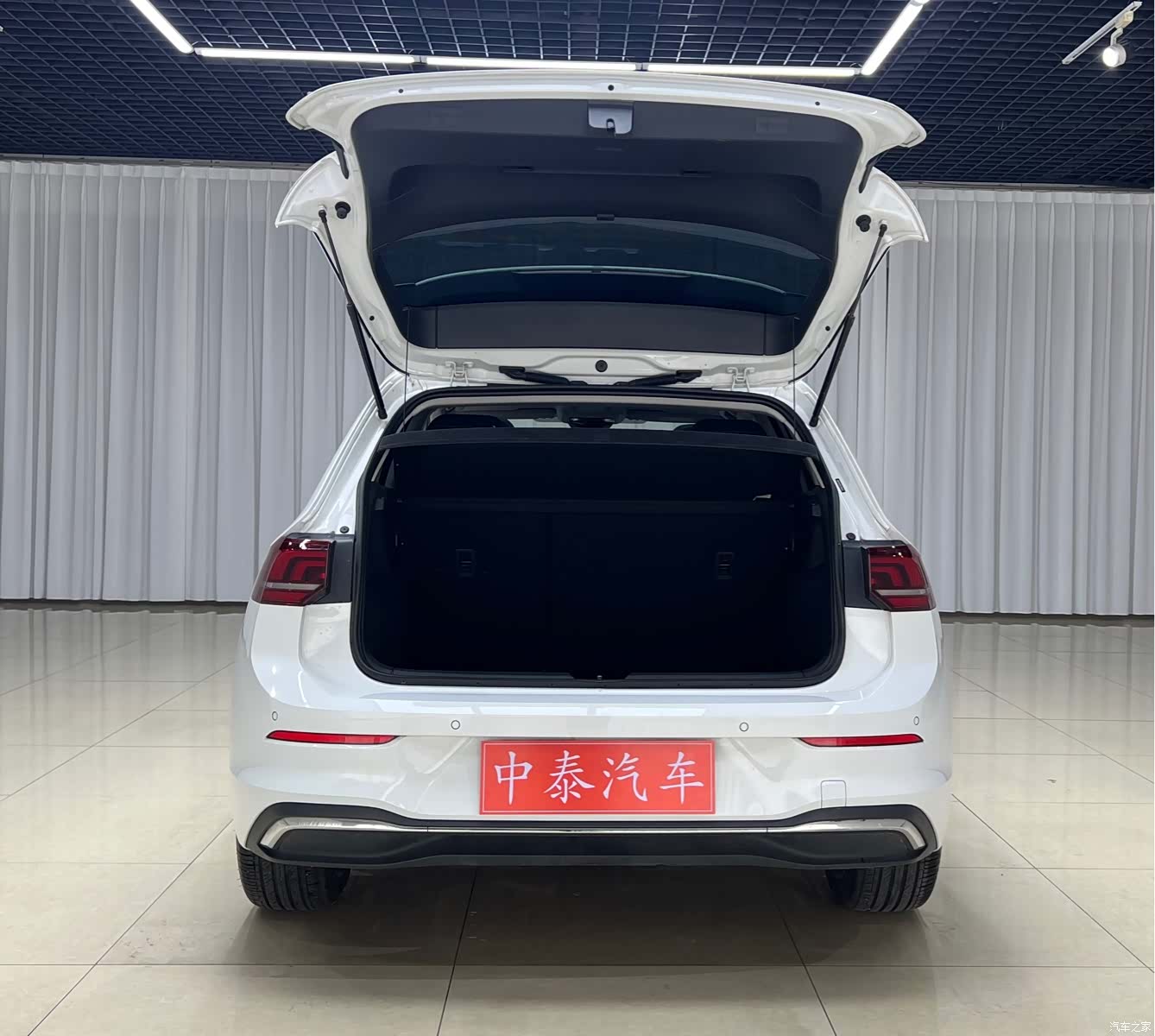 Volkswagen Golf, 2025 6