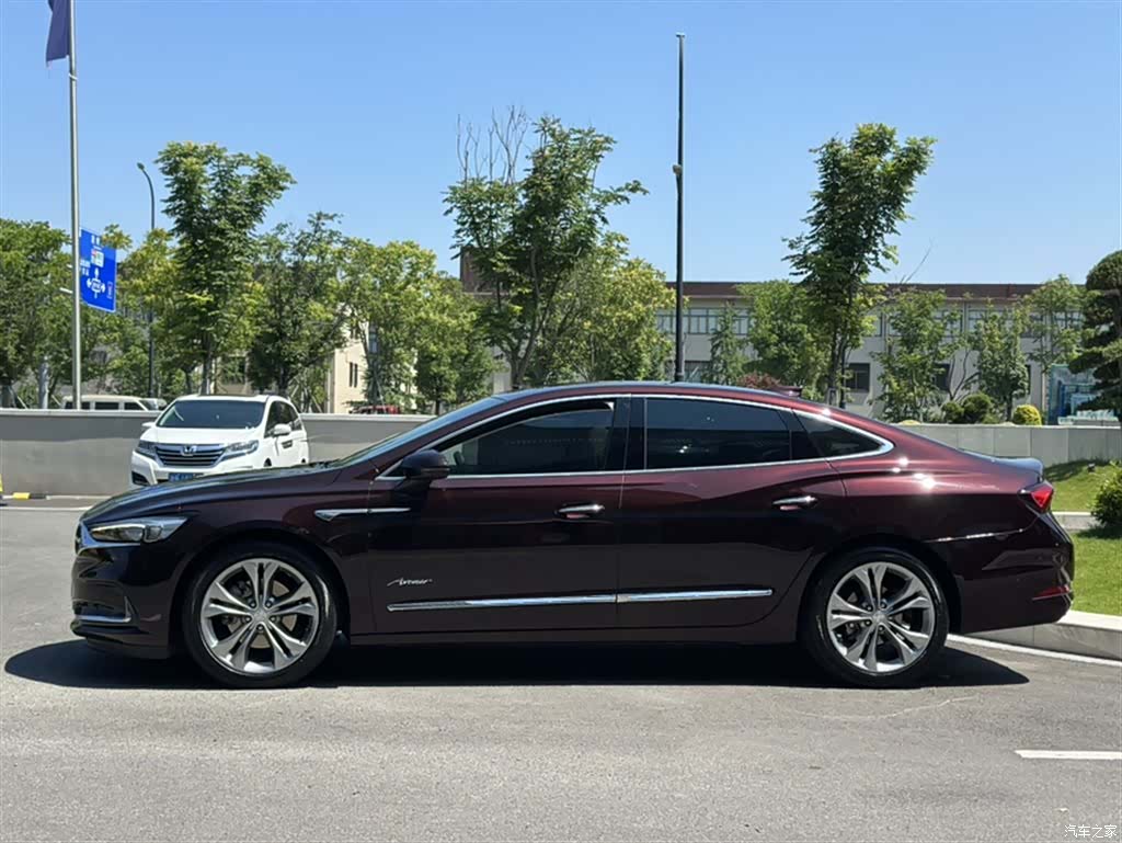 Buick LaCrosse, 2022 14