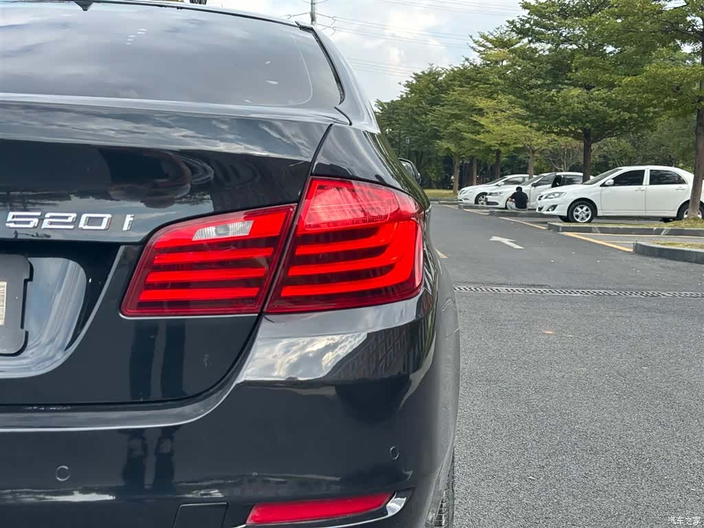 BMW 5 Series, 2017 14