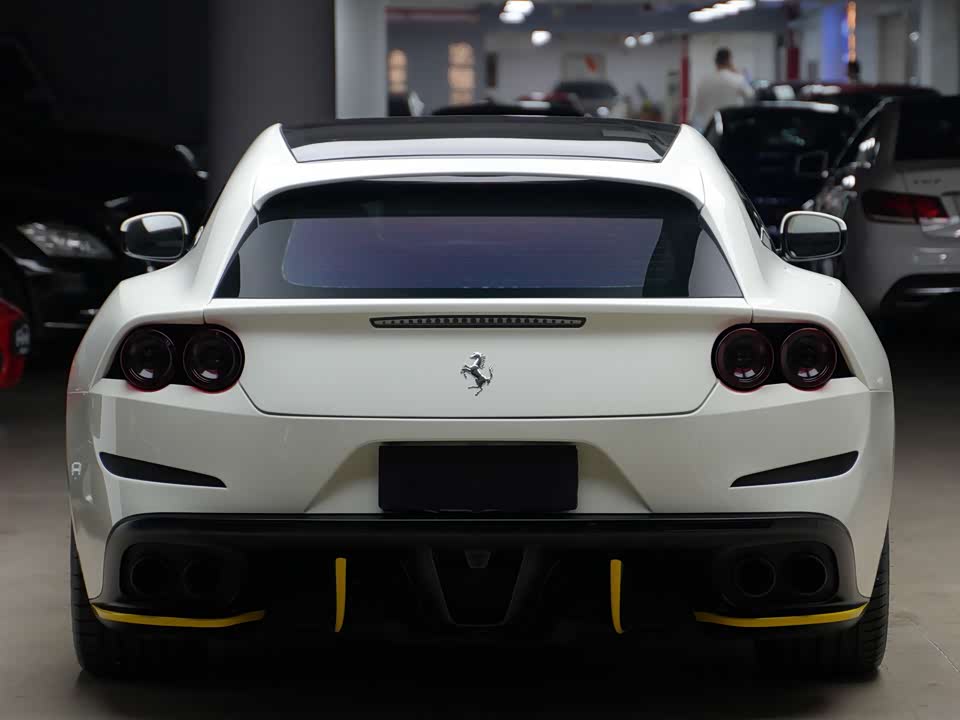 Ferrari GTC4Lusso