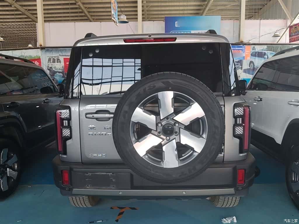BAIC BJ40, 2025 6