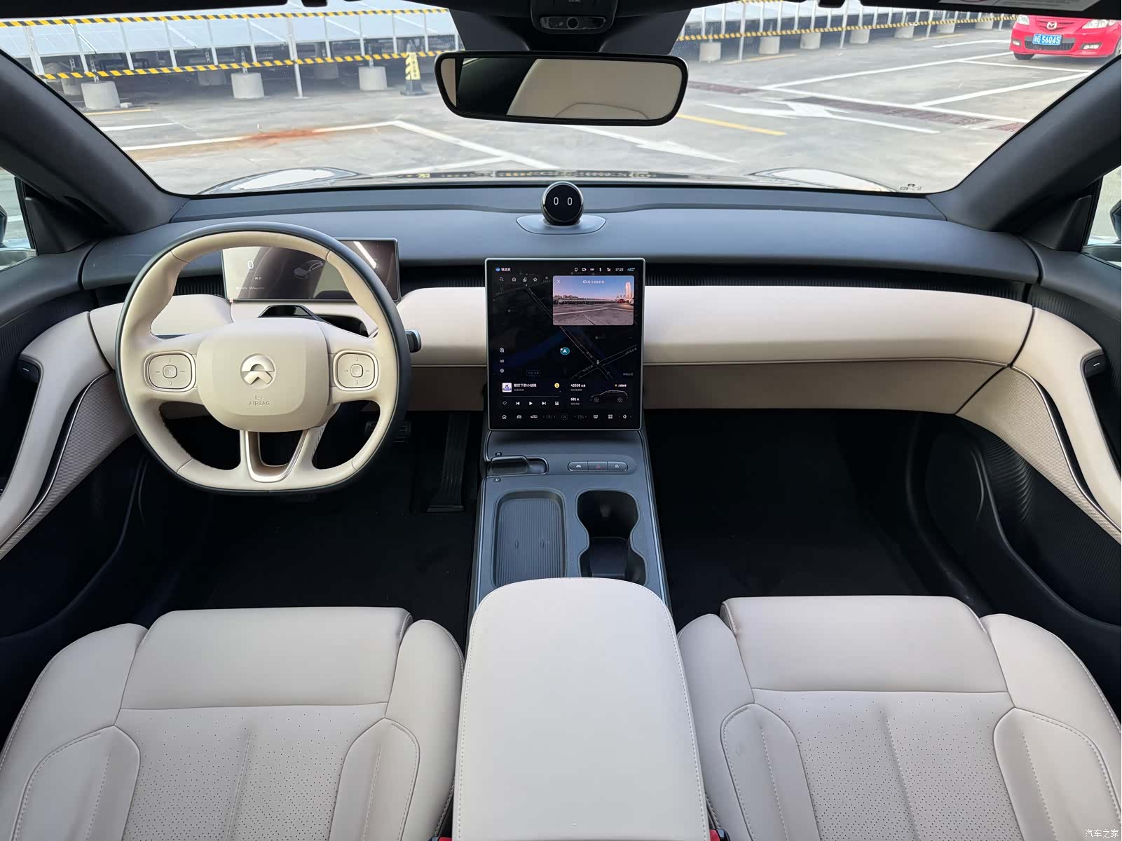 NIO ET5, 2024 11