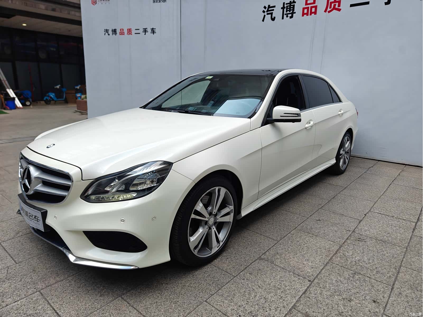 Mercedes-Benz E-Class, 2015 1