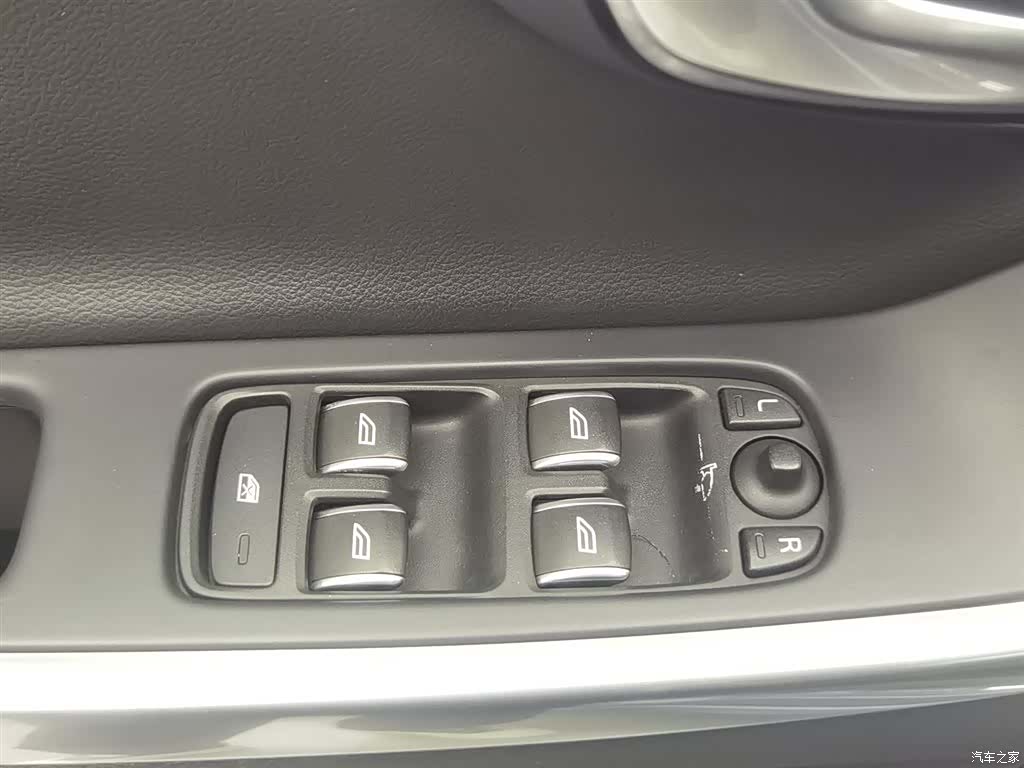 Volvo XC60, 2017 9