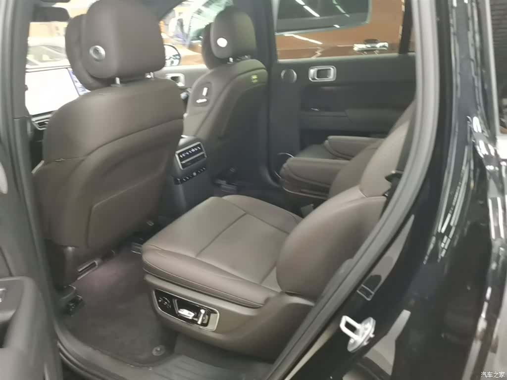 Li Auto L9, 2024 17