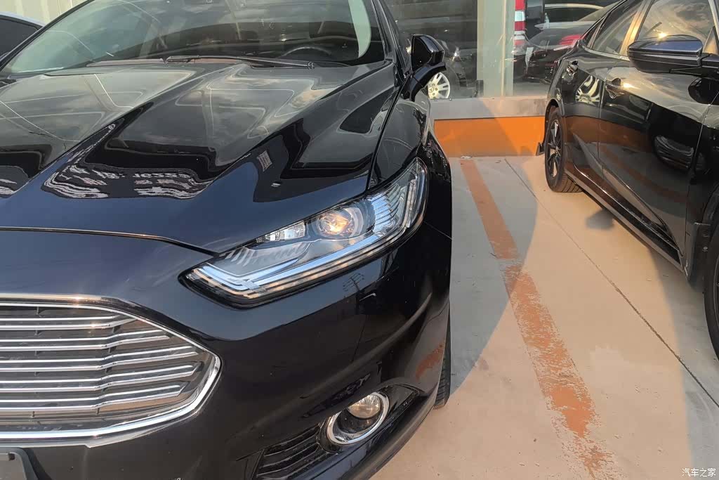 Ford Mondeo, 2015 все фото
