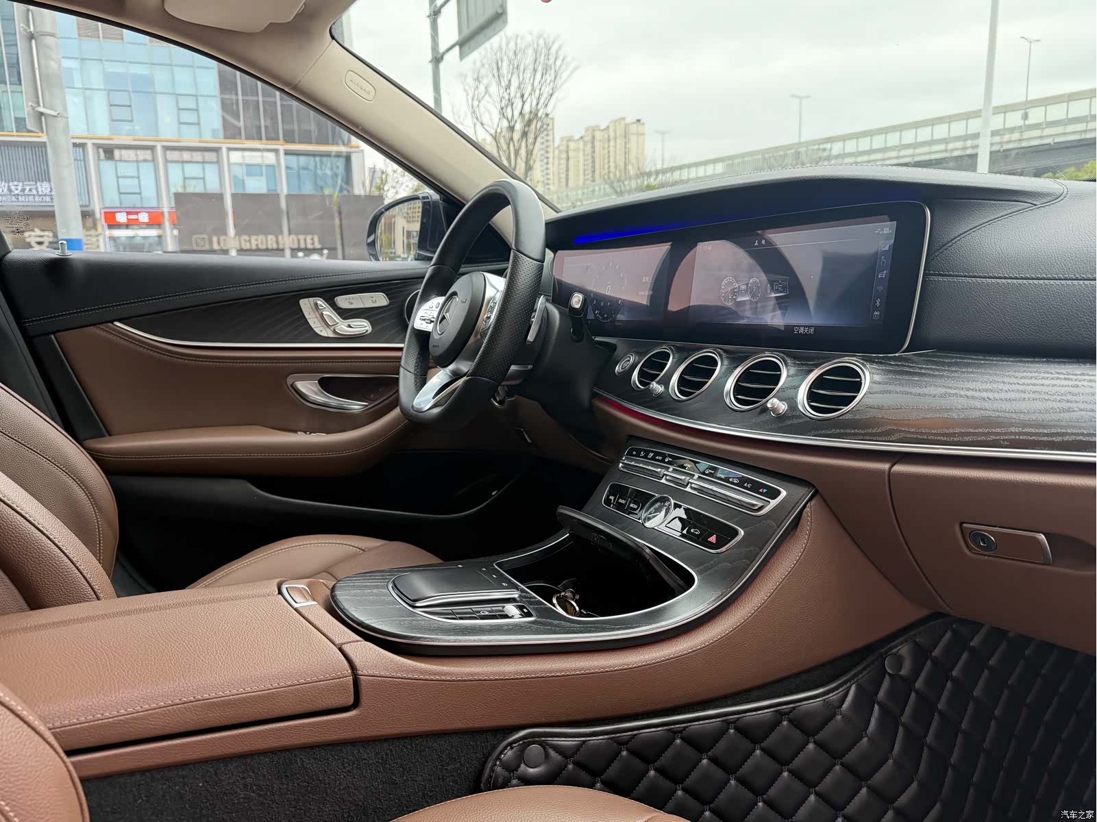 Mercedes-Benz E-Class, 2019 11
