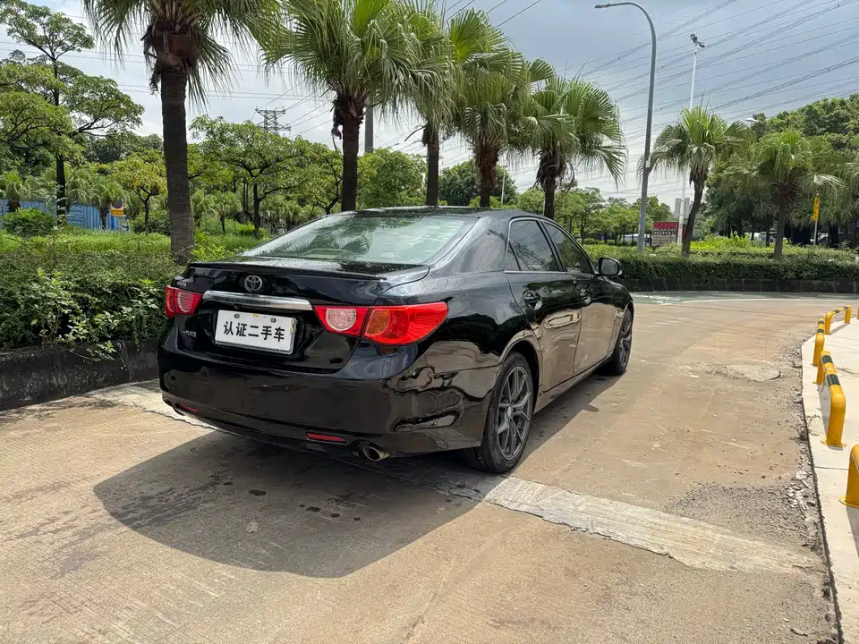 Toyota Reiz Toyota Reiz