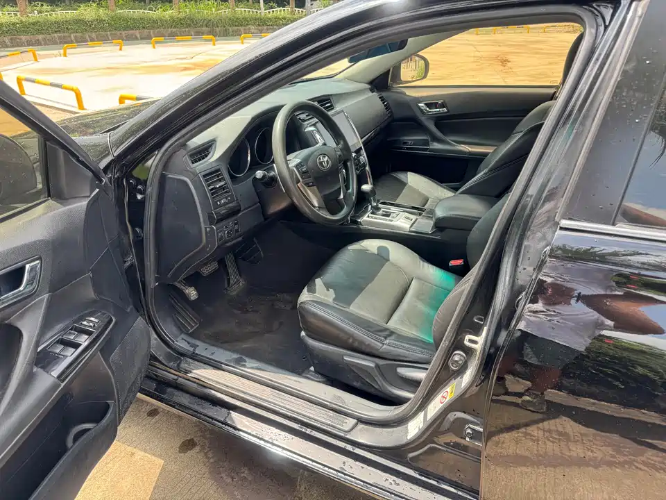 Toyota Reiz Toyota Reiz