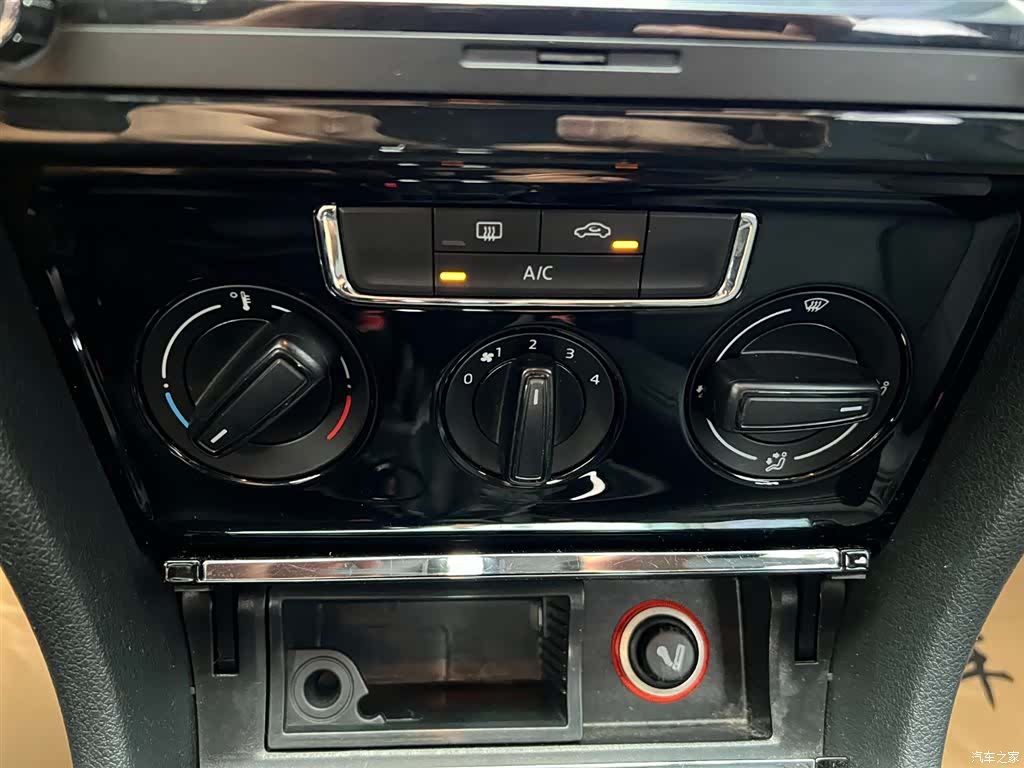 Volkswagen Bora, 2016 12