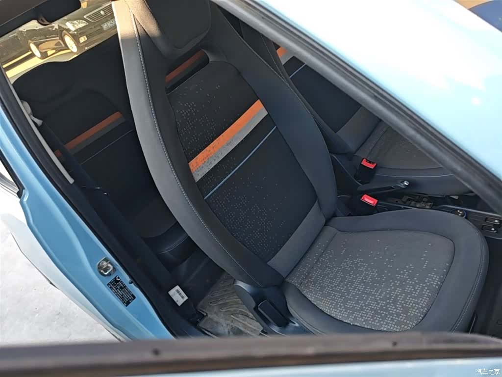 Wuling MINIEV, 2021 25