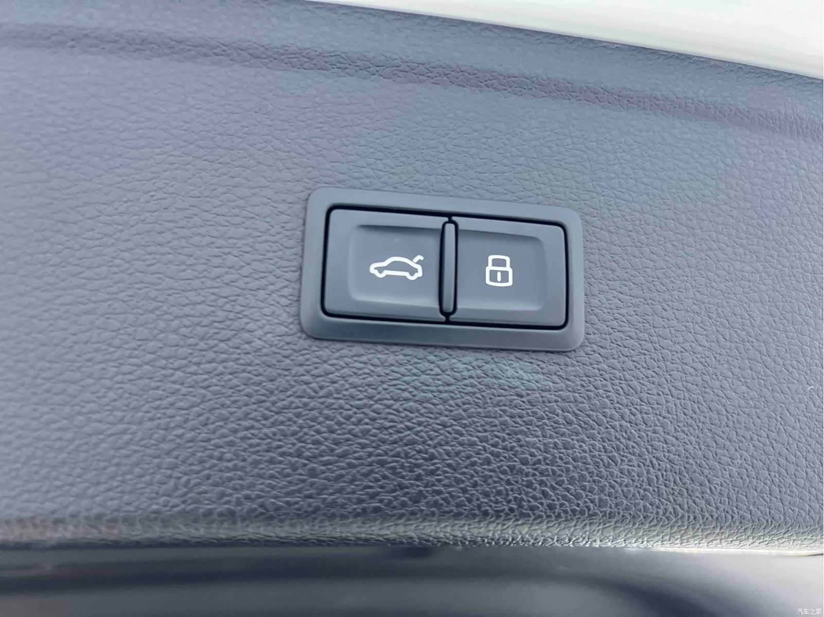 Audi Q5L, 2022 все фото