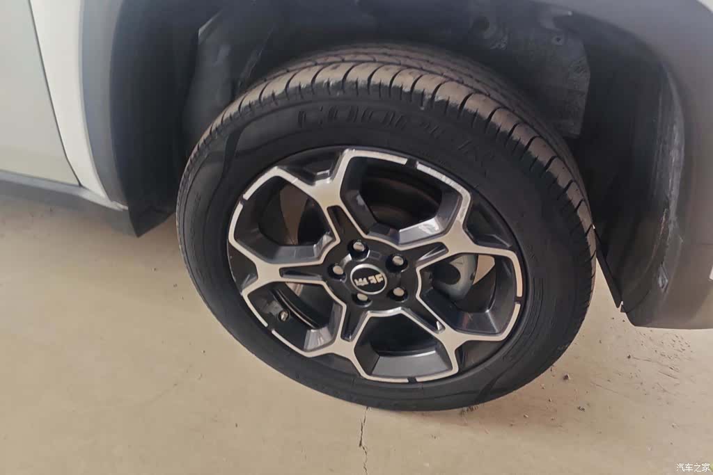 BAIC BJ30, 2022 6