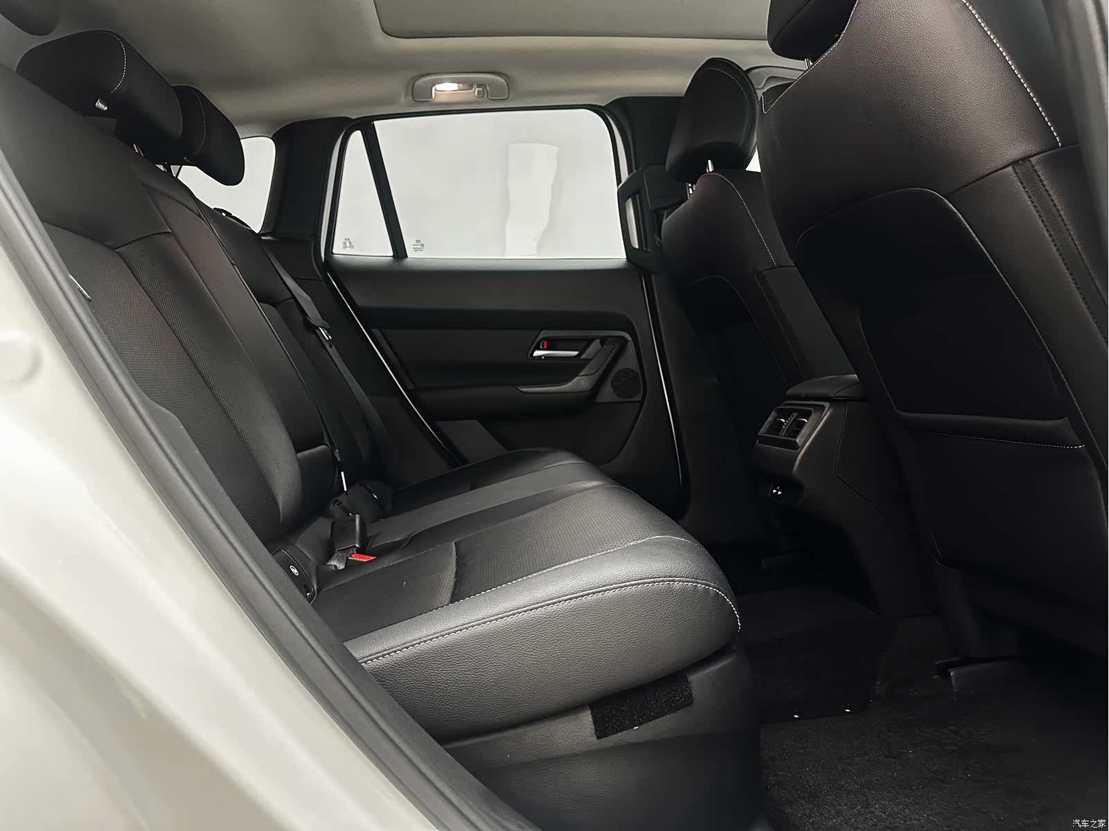 Mazda CX-50, 2023 21