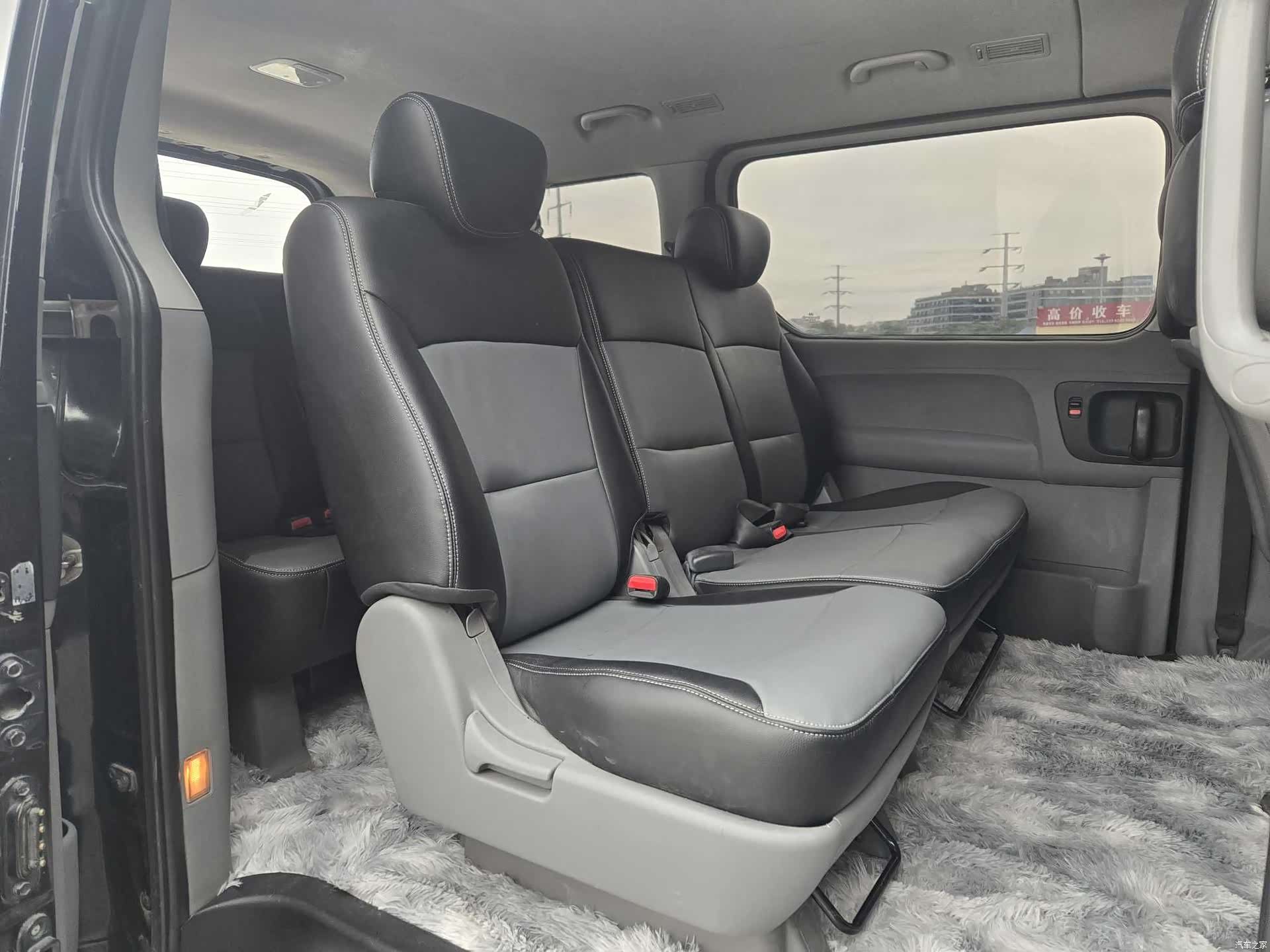 Hyundai H-1, 2013 7