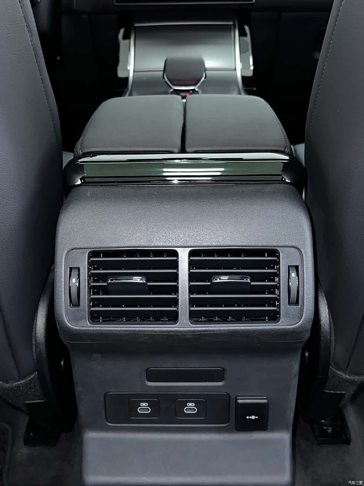 Land Rover Range Rover, 2024 16