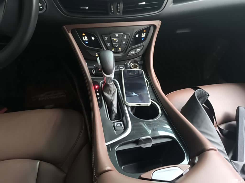 Buick Envision Plus, 2018 14