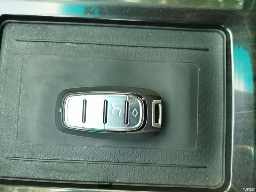 Buick GL8, 2020 9