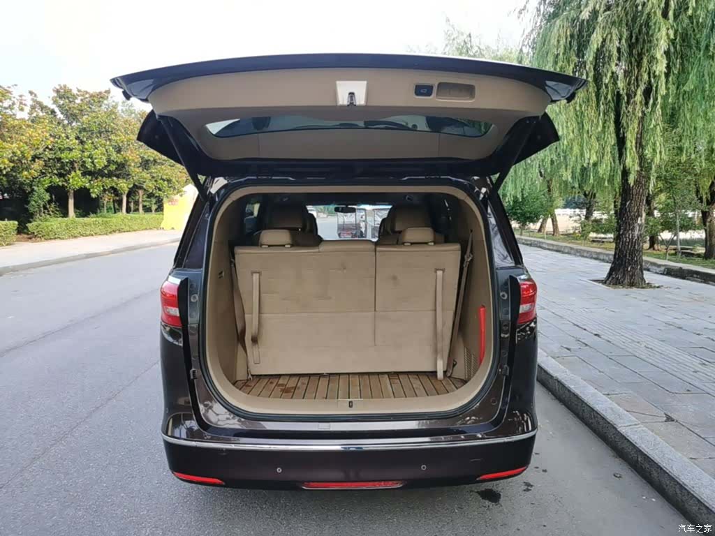 Buick GL8, 2020 19