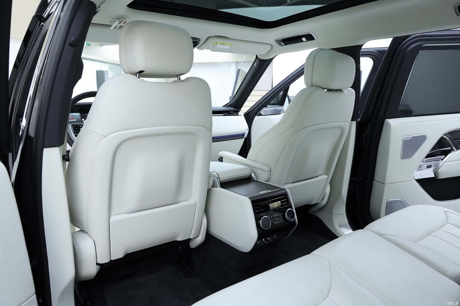 Land Rover Range Rover, 2025 16