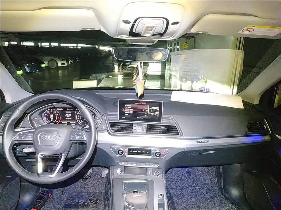 Audi Q5L Audi Q5L