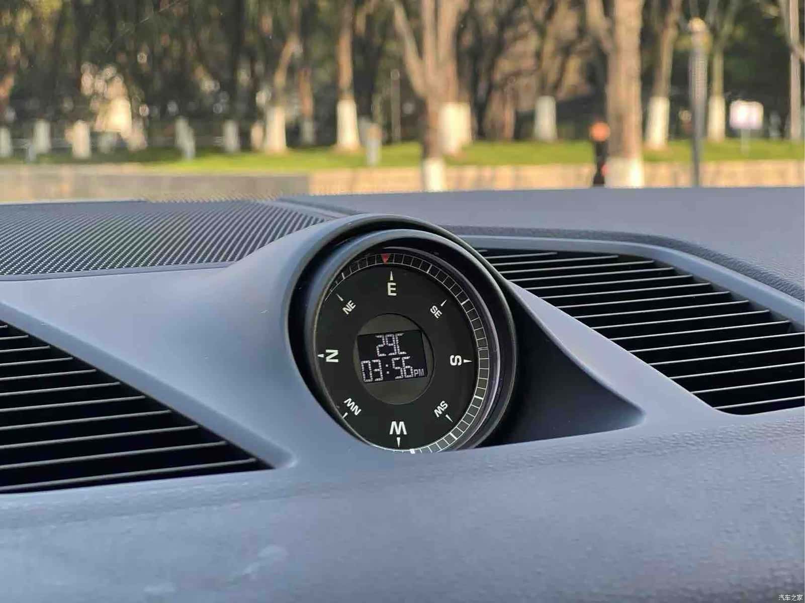 Porsche Cayenne, 2018 16