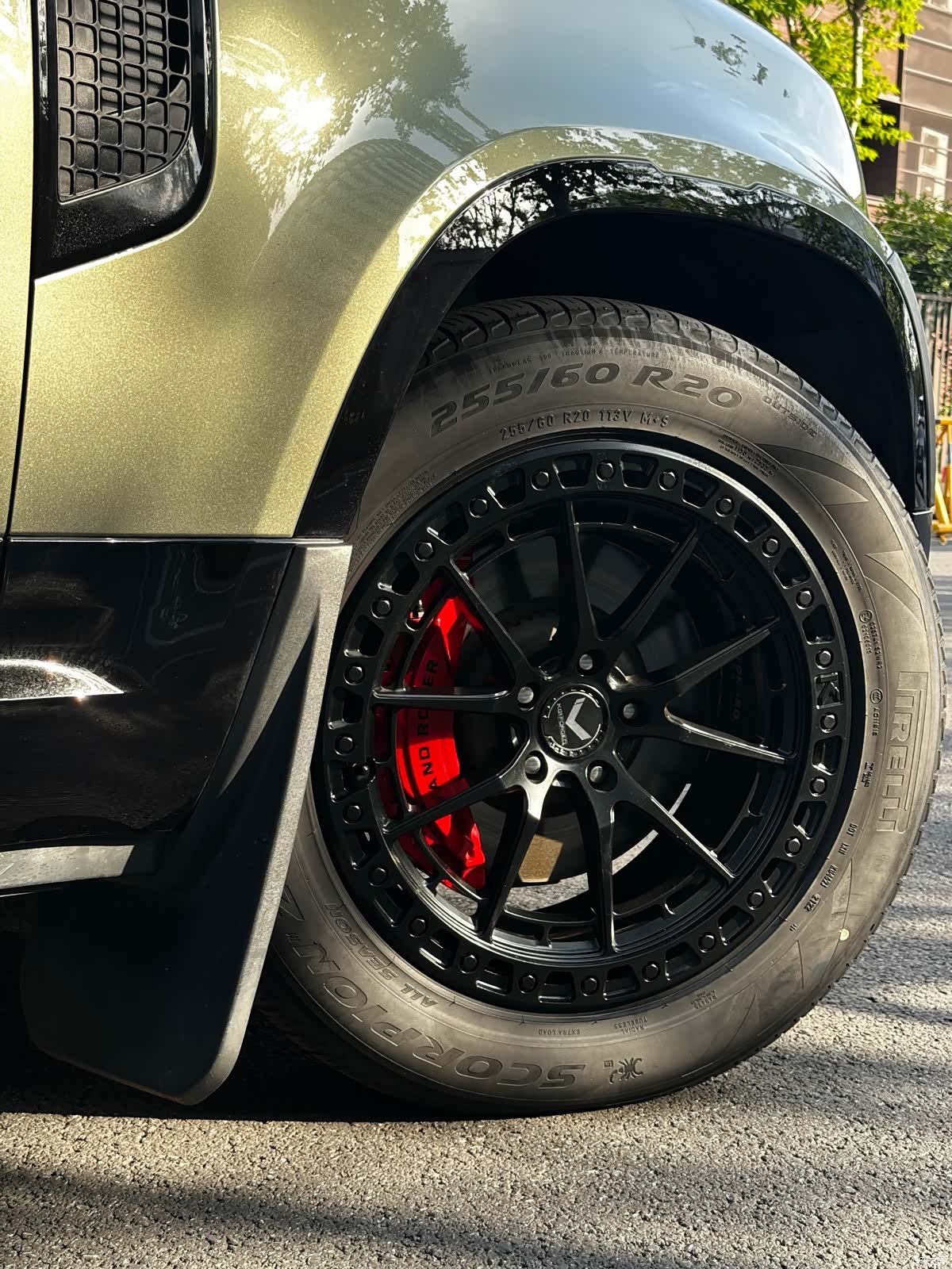 Land Rover Defender, 2022 10