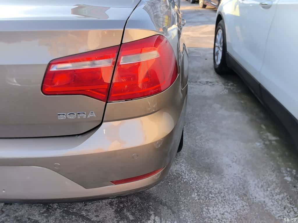 Volkswagen Bora, 2015 8