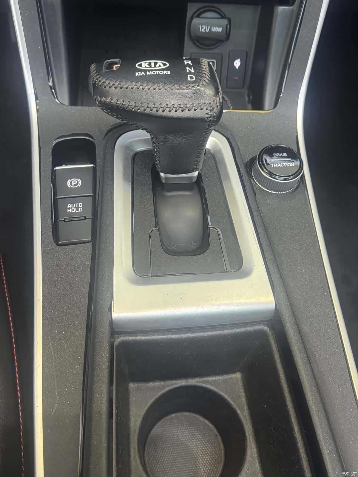 Kia KX3, 2022 18