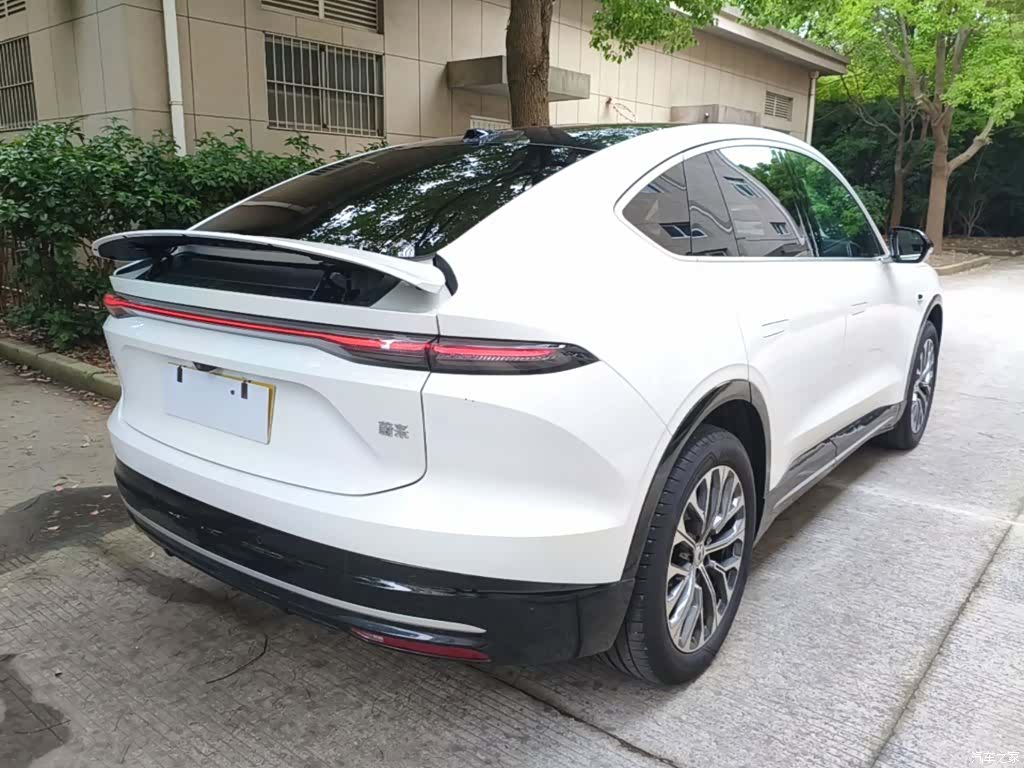 NIO EC6, 2025 7