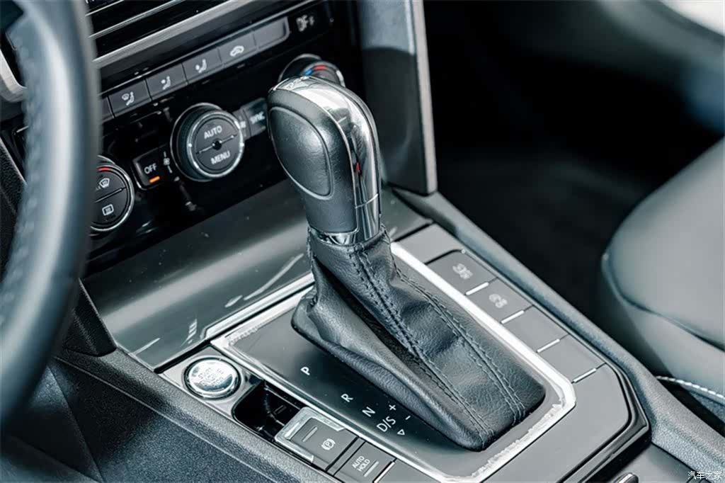 Volkswagen Lamando, 2019 14