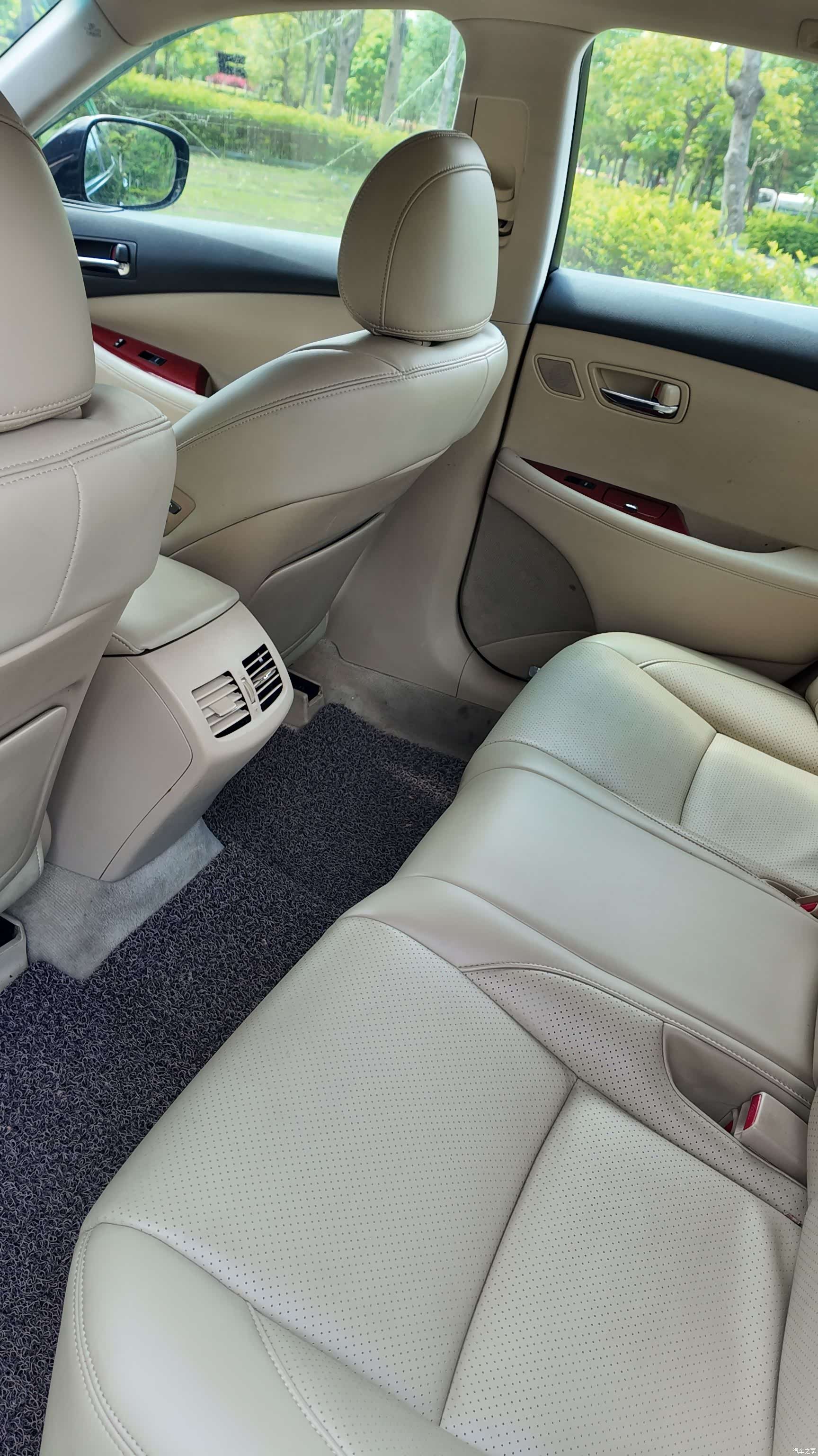 Lexus ES, 2009 48