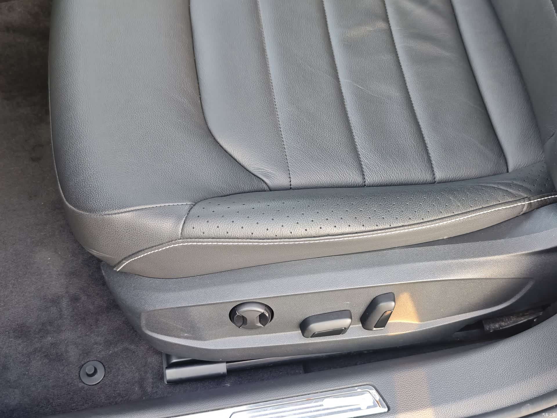 Volkswagen Phideon, 2017 14